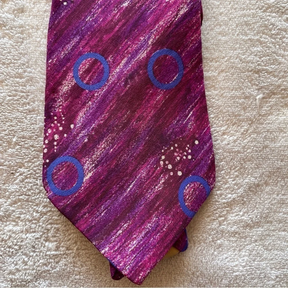 Perry Ellis hand painted Purple Patterned Men's Tie 100% silk
